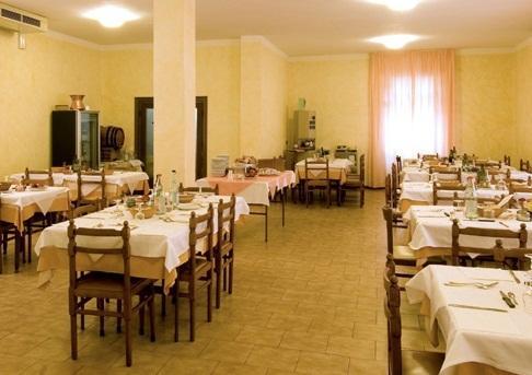 Hotel Belvedere Castrocaro Terme Ngoại thất bức ảnh